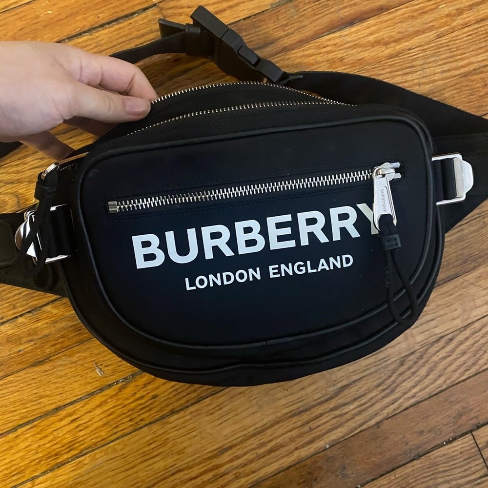 Burberry bum bag